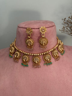 Morni matte gold necklace set