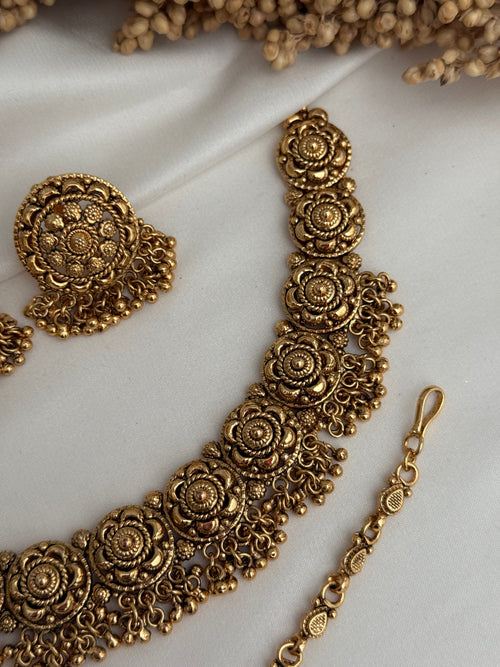 Mohini Necklace Set