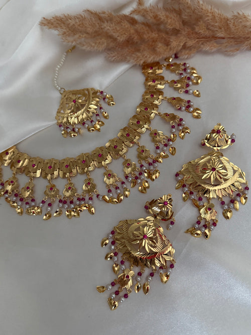 Traditonal Patra necklace set
