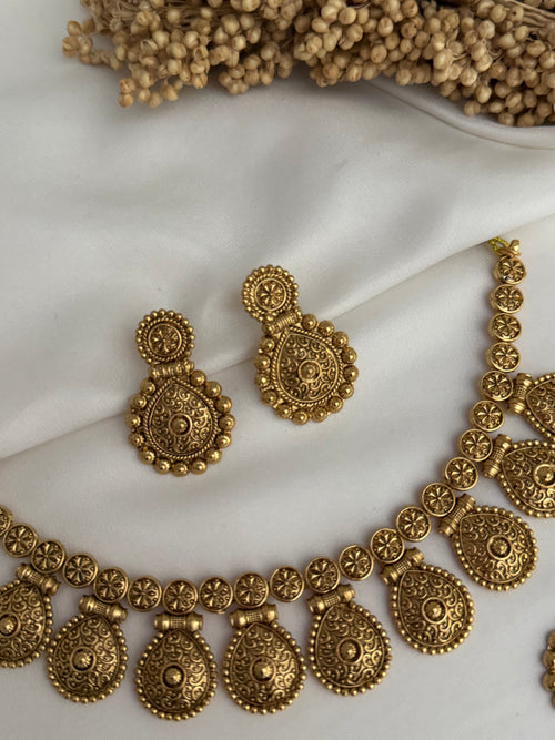 Gold Necklace set