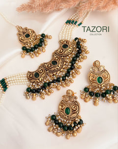 Zoya Choker Set