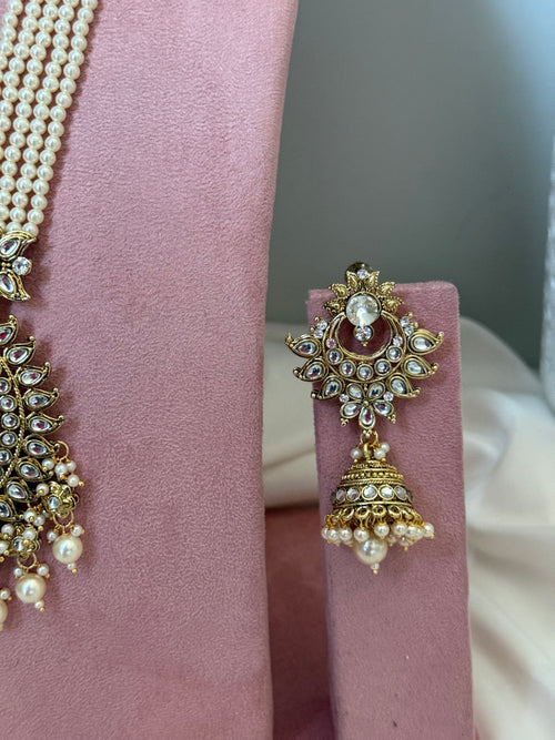 Pearl Kundan Rani Haar