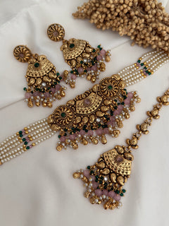 Zahra Gold choker Set