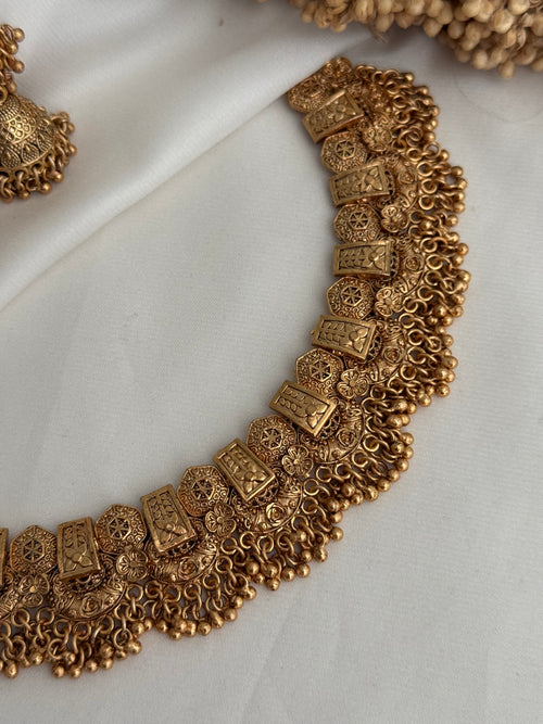 Chahat gold Choker Set