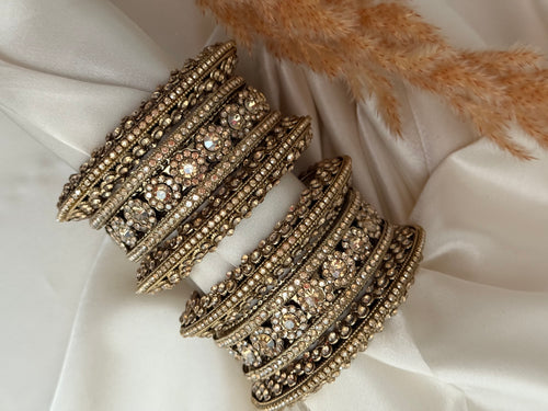 Antique Gold stone bangle Set