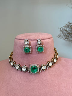 Monalisa choker  Set