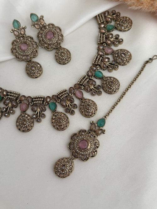 Zara Polki Necklace Set
