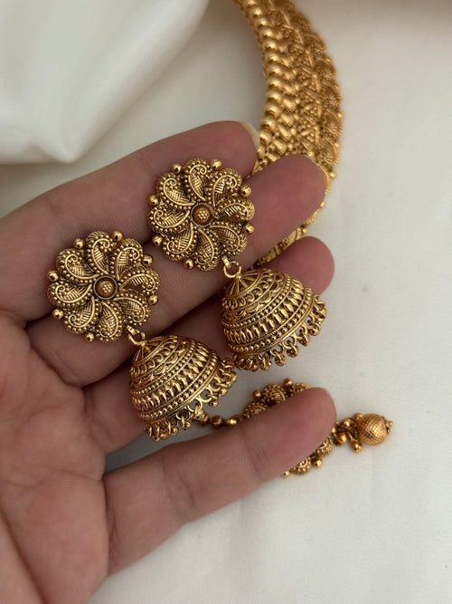 Gold imitation choker Set