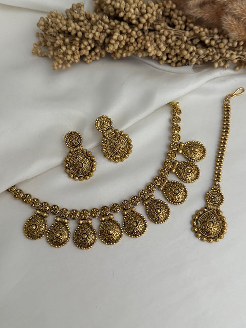 Gold Necklace set