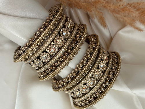 Antique Gold stone bangle Set