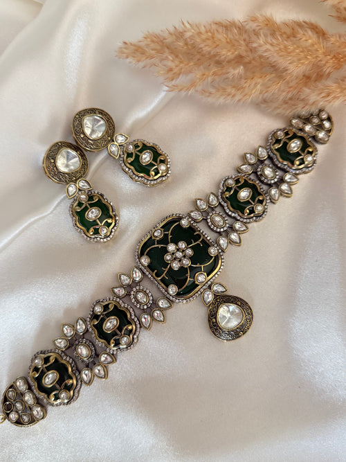 Monalisa choker  Set