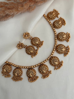 Morni matte gold necklace set