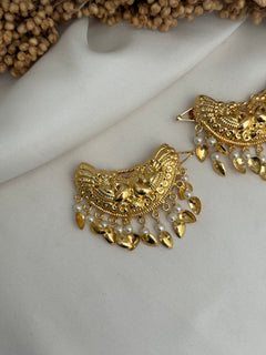 Morni hair pins with pearls