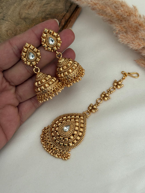 Gold imitation Earrings Tikka Set