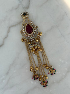 Kundan hair accessory
