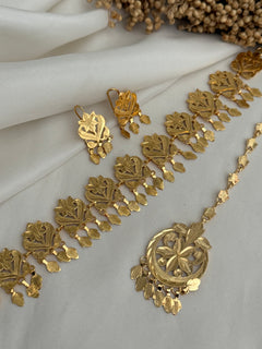 Traditional Patra Choker Set
