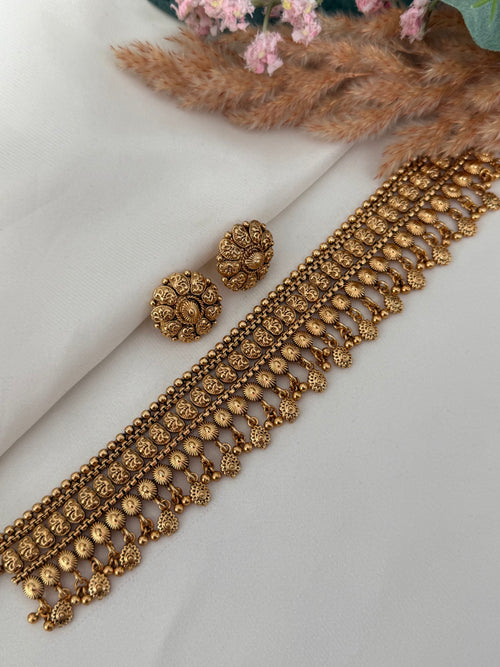 Mehar Gold imitation Choker Set