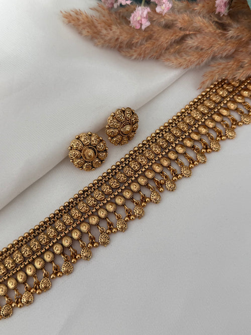 Mehar Gold imitation Choker Set