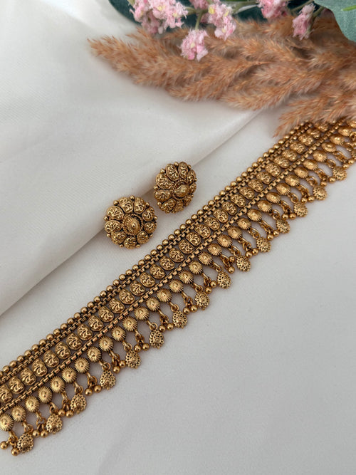 Mehar Gold imitation Choker Set