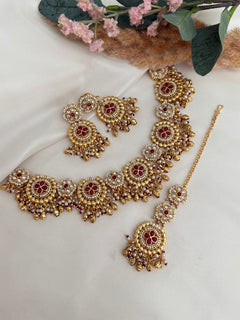 Sakhi Kundan Necklace Set