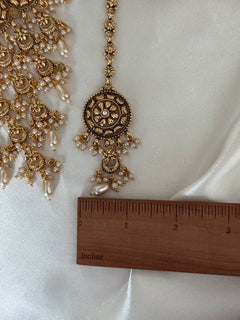 Sakshi choker Set