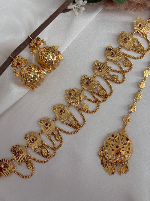 Traditional Patra Choker Set