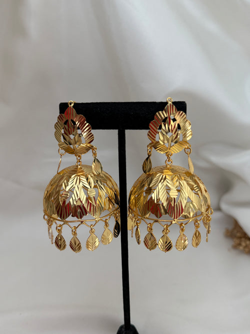 Piple Pati Jhumka Tikka Set
