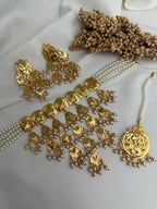 Traditional Patra Choker Set