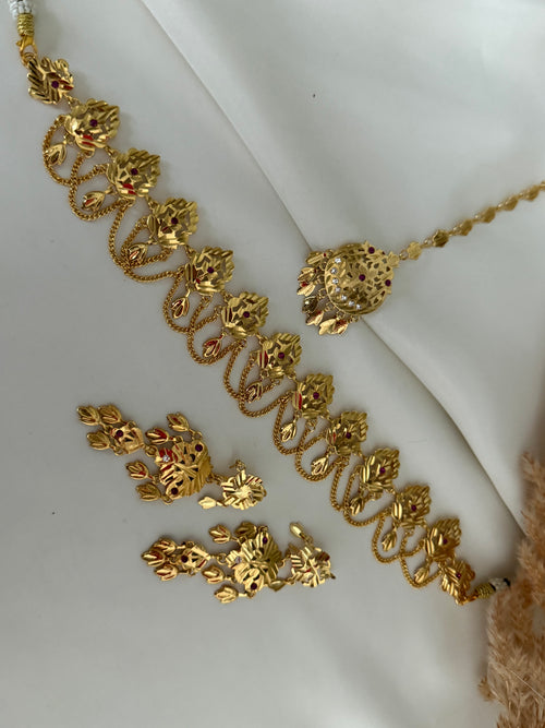 Traditional Patra Choker Set