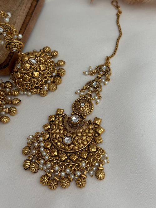 Diya jhumka tikka set