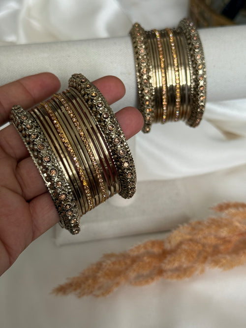 Antique gold metal Bangles Set