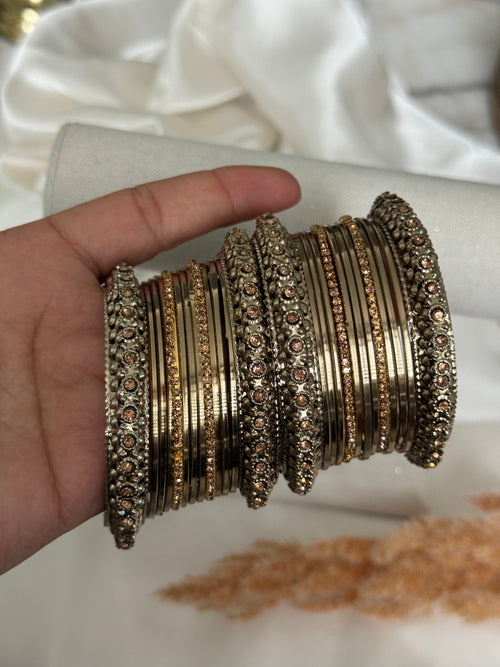Antique gold metal Bangles Set