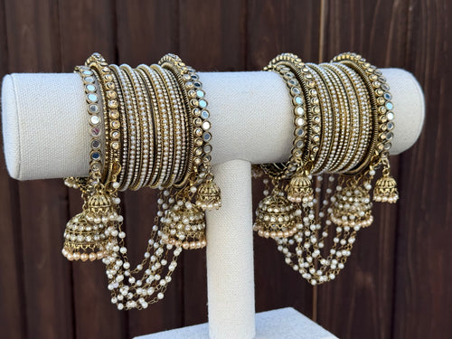 Jhumki pearl Bangle Set