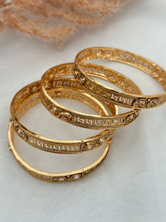 Gold Imitation Bangle Set