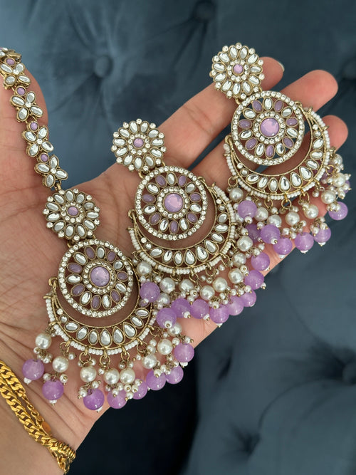 Lavender Kundan Earrings Tikka Set