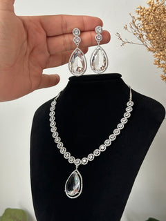 White American Diamond Necklace Set