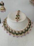 Lavender Kundan Necklace Set