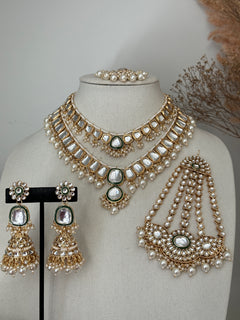 Green and Pearl Kundan Rani Haar