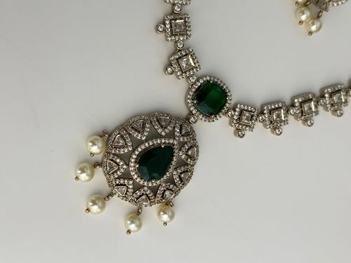 Emerald Victorian Diamond Necklace Set