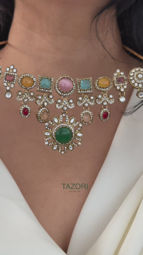 Soha Sabyasachi Kundan Choker Set